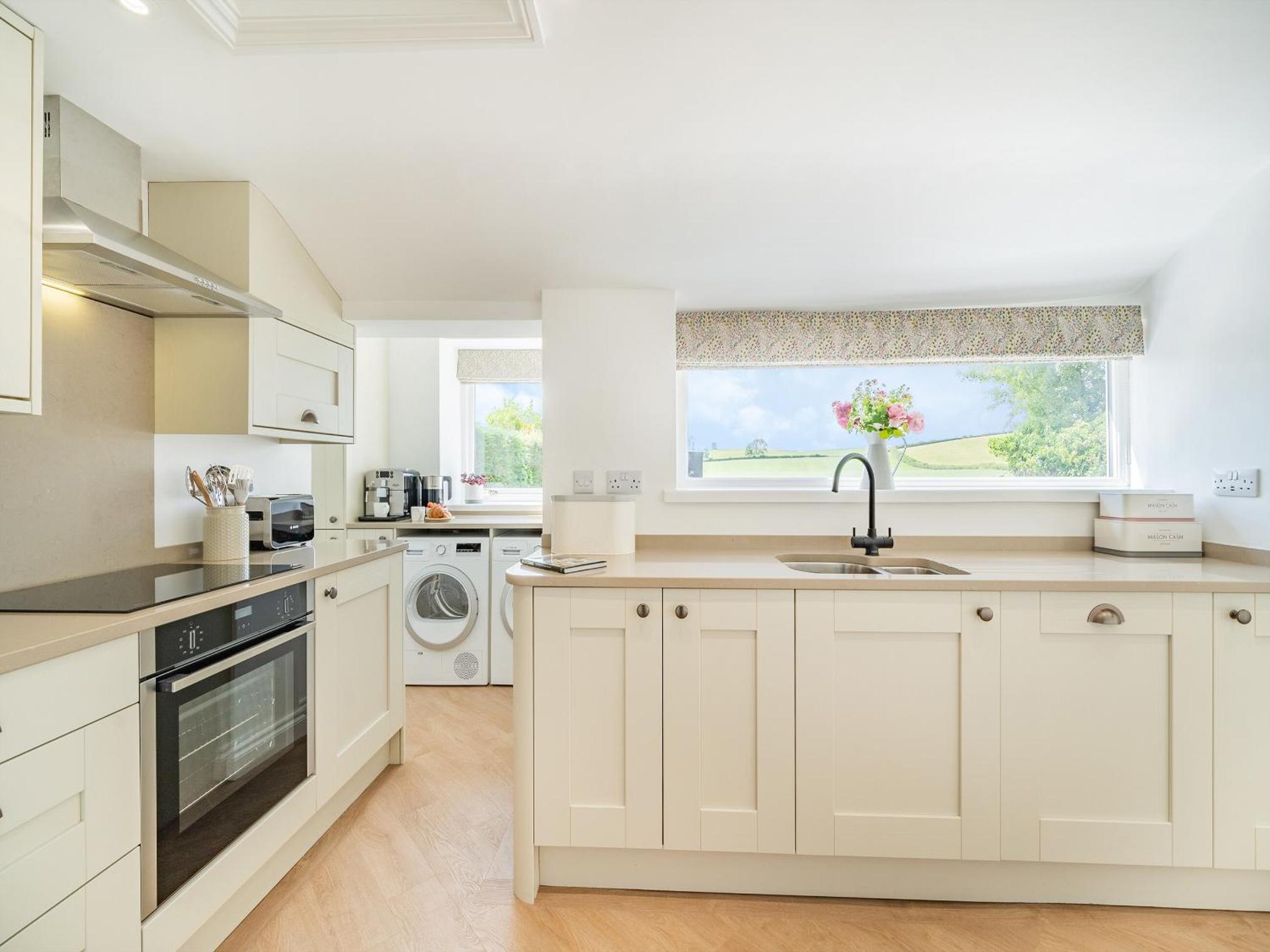 Self-catering holiday accommodation, Milnthorpe, South Lakes - Rose ...